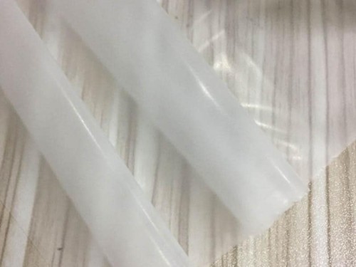 EVA防水環(huán)保薄膜雨衣面料 -透明防粘薄膜